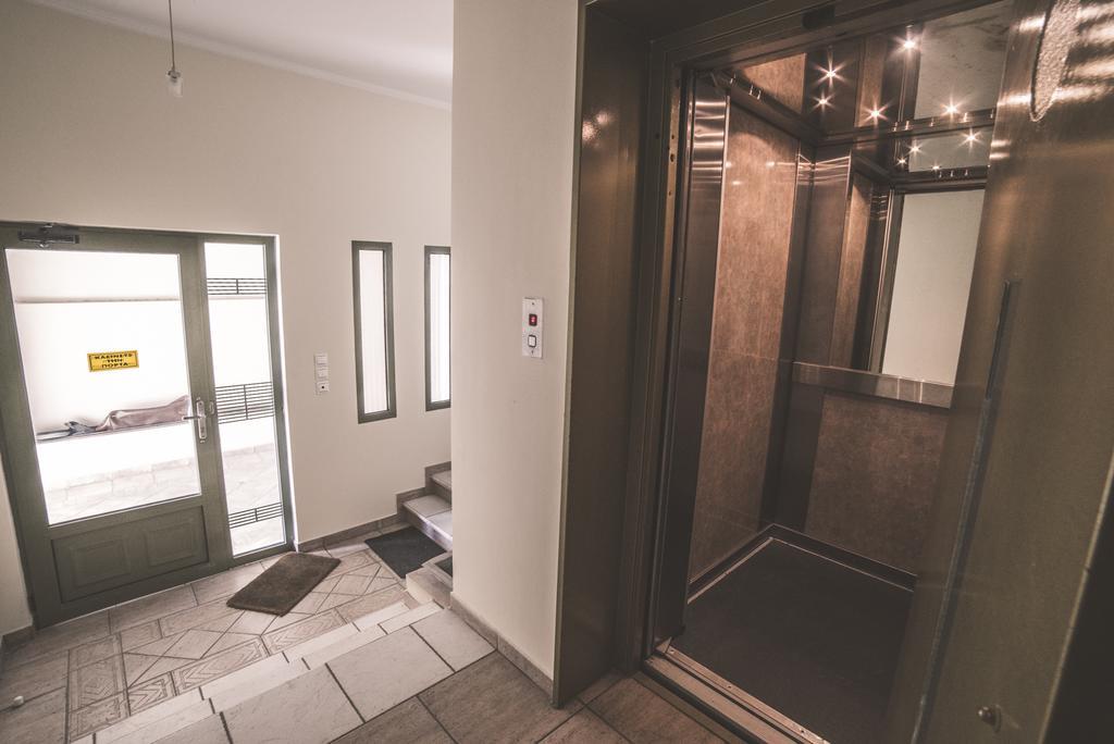 Nefeli City Apartments 파트라 외부 사진